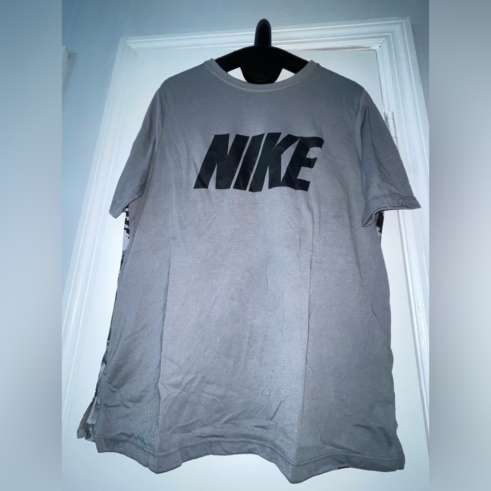 Nike Workout shirt